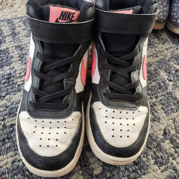 COPY - Little Girl shoes-Like New! - Picture 13 of 16